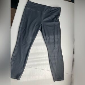 Women’s Athleta gray XL leggings